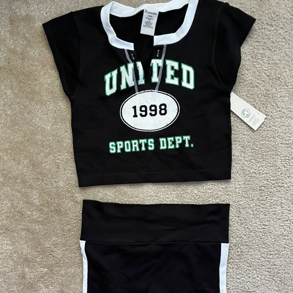 Seamless Crop Top and High-Rise Biker Short